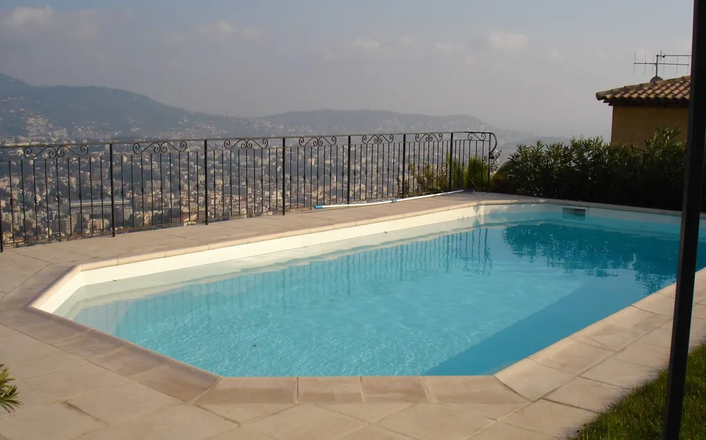 vue biais piscine
