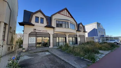 Immeuble de rapport à fort potentiel 186,5m² avec 5 appartements et garage 25m², idéal investisseurs, emplacement bord de mer à Criel-sur-Mer 76910