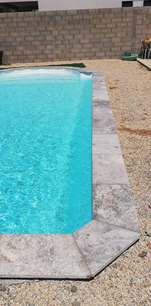 MARGELLE PISCINE TRAVERTIN SILVER 1er CHOIX 