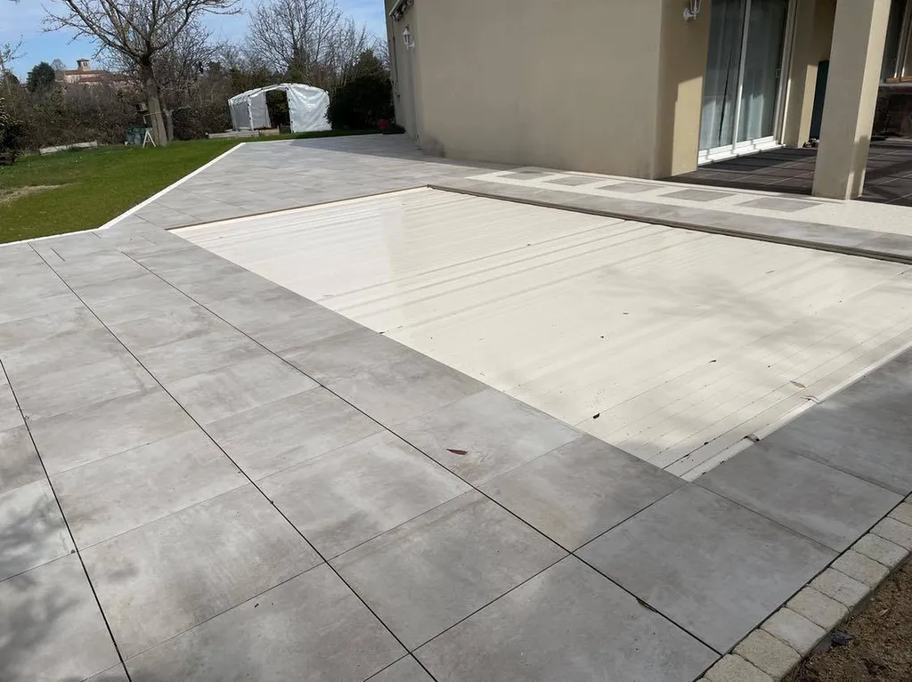 plage piscine roanne 