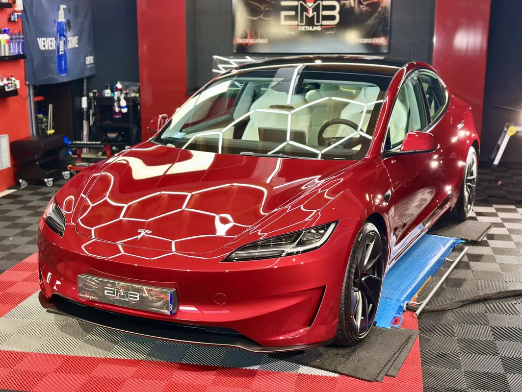 spécialiste du traitement céramique sur Tesla proche Brignais 