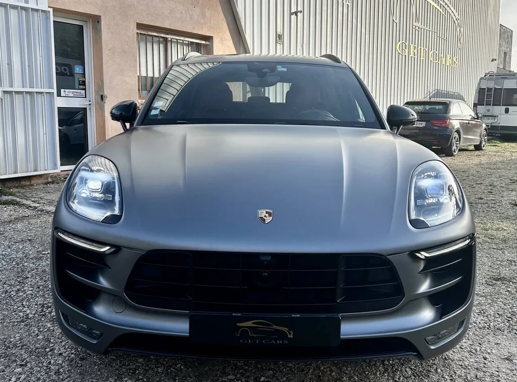 covering sur un porsche macan dans le var