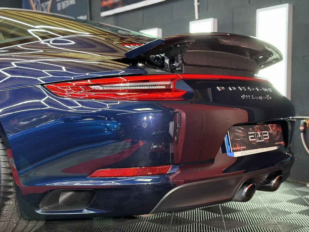 DETAILING Porsche protection film de protection PPF Lyon traitement céramique carosserie 