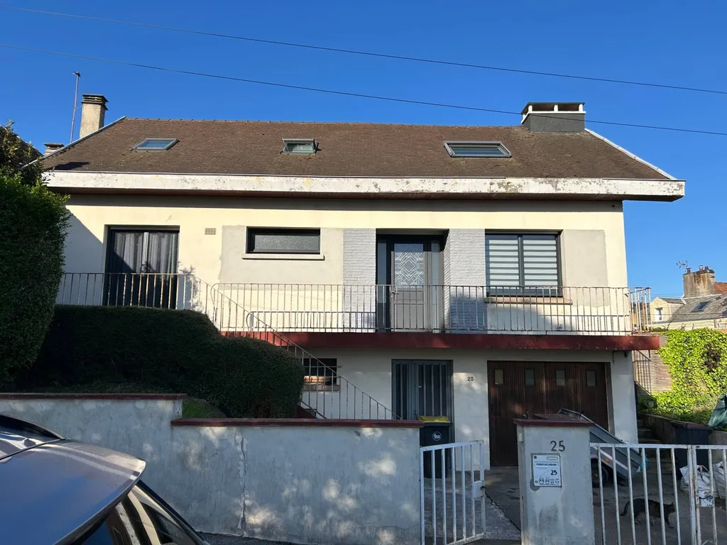 Maître d'œuvre spécialisé en rénovation sur Le Havre : remplacement d'un toiture en tuile terre cuite par une couverture en ardoise
