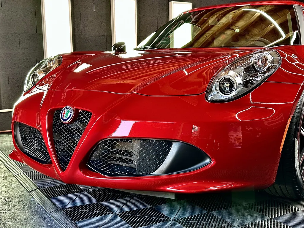 Film de protection carrosserie PPF Lyon DETAILING ouest lyonnais Alfa Roméo 4C