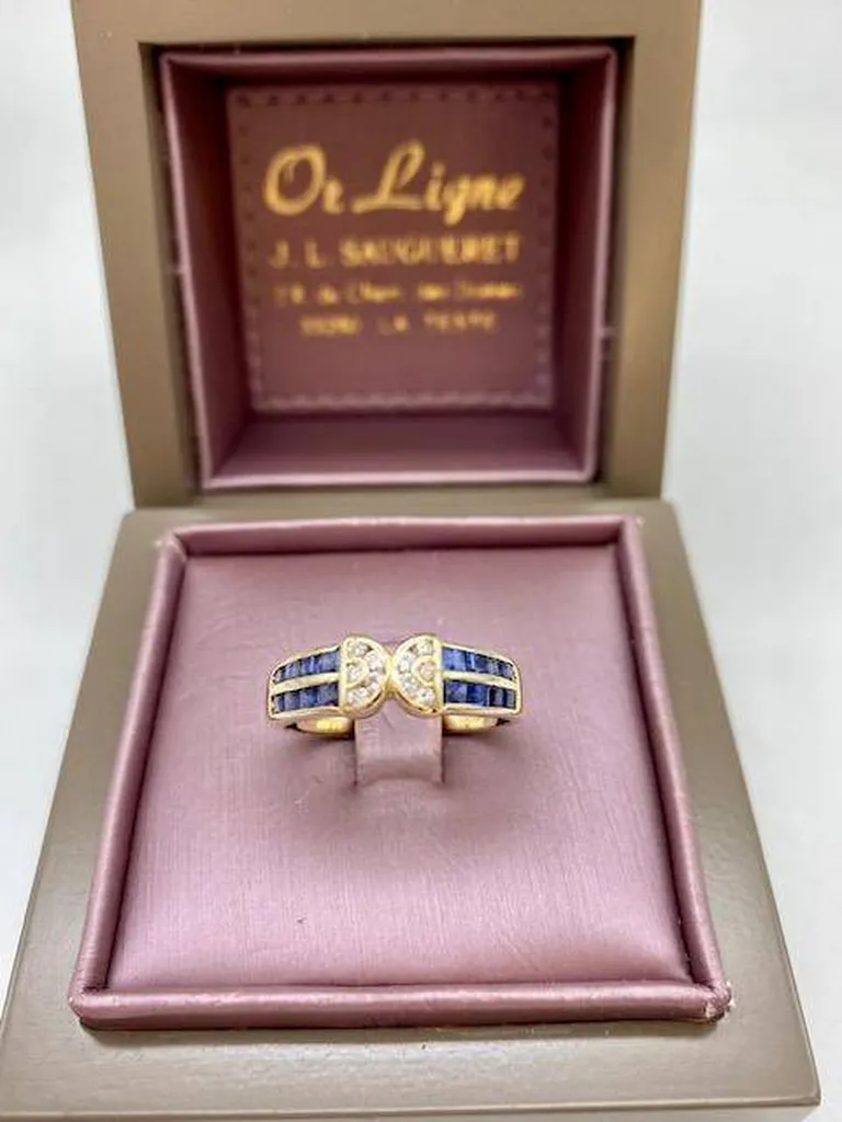 Bague en or 750/1000ème pour des fiançailles avec saphirs et diamants en dépôt vente chez Or Ligne à La Teste près d'Andernos