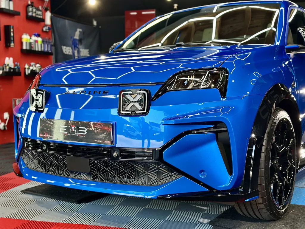 centre de soins esthétiques automobile lyon spacialiste Alpine A290 proche Dardilly 