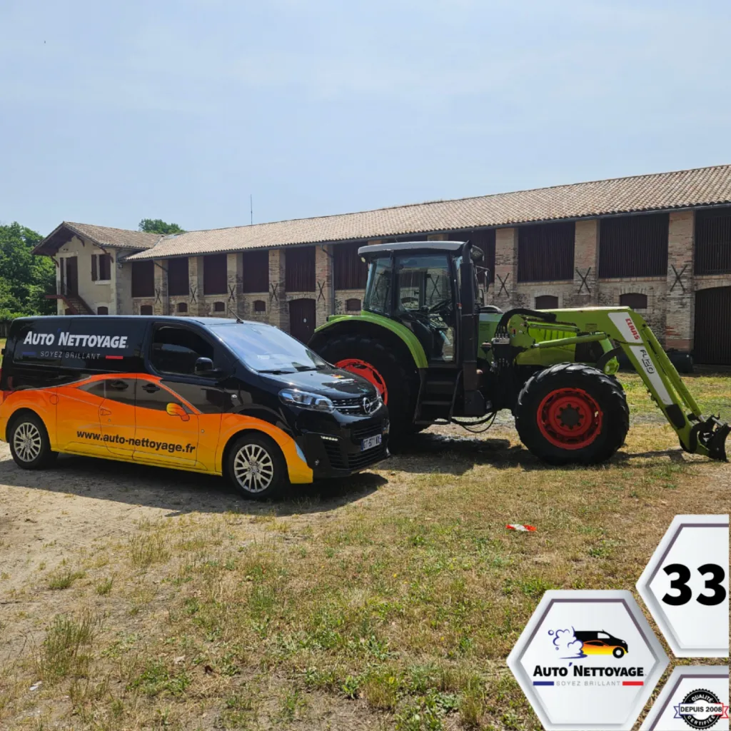 Rénovation extérieure de la carrosserie d’un tracteur proche Bordeaux – brillance et protection assurée