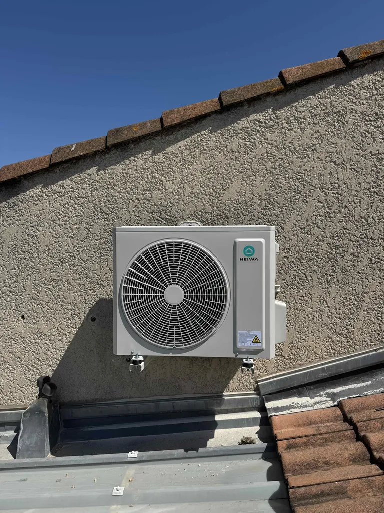 Groupe extérieur HEIWA installé par PROXICLIM à Marignane
