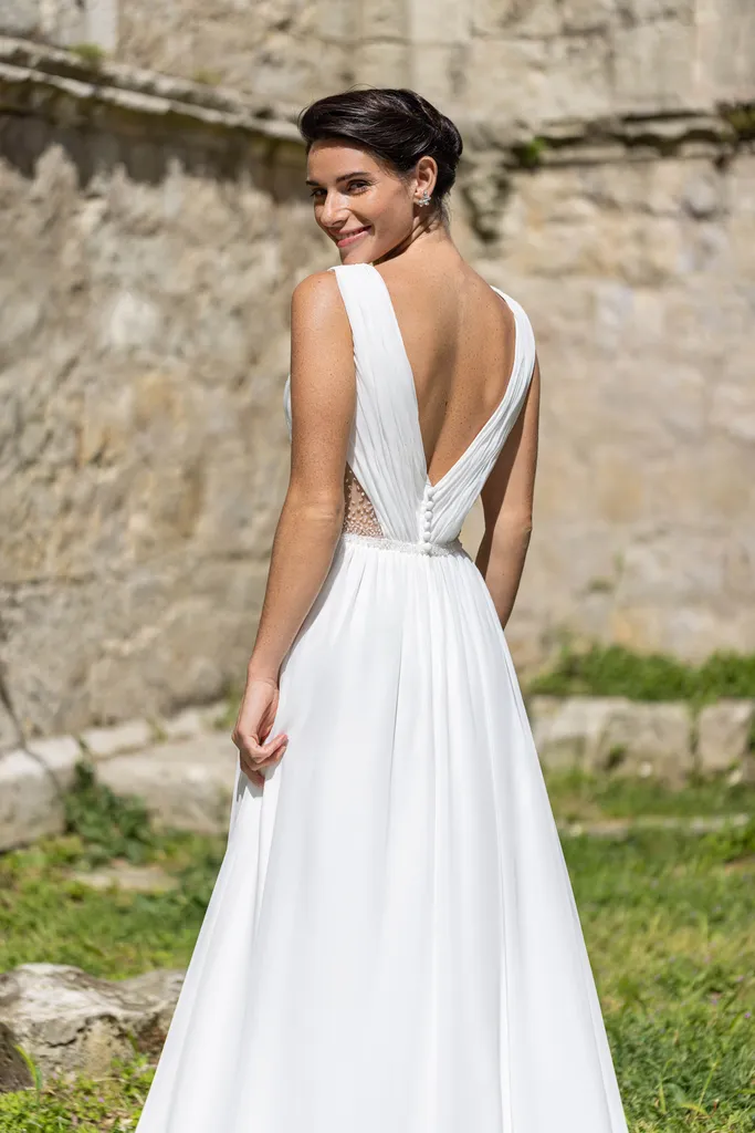 Comment choisir sa robe de mariée à Marseille selon sa morphologie ? Nos conseils d'expertes rien que pour vous