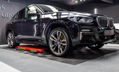 Traitement céramique Gtechniq, protection de la carrosserie et des jantes sur ce BMW X4 à Vannes
