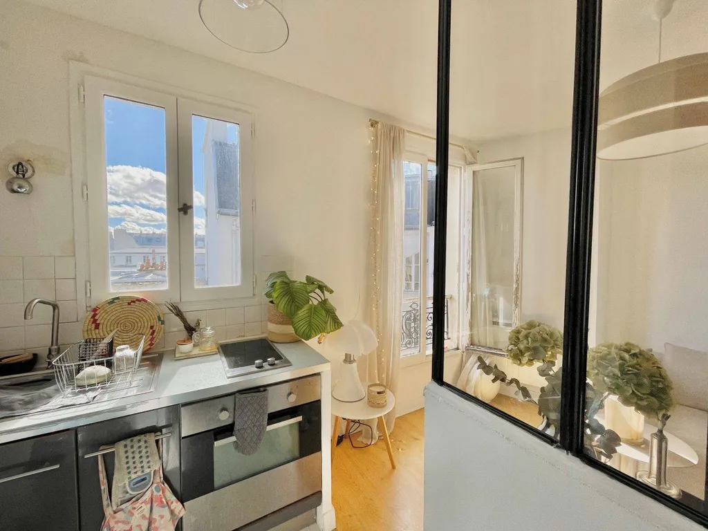 dernier étage avec balcon 75017 Paris