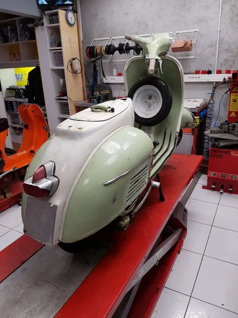 VESPA SPRINT VELOCE
