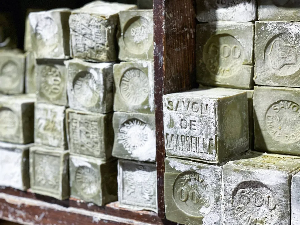 vrai savon de Marseille fabriqué dans une authentique savonnerie de Marseille