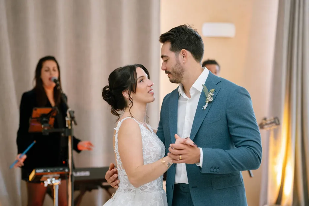 Faut-il venir maquillée et coiffée à l’essayage ?