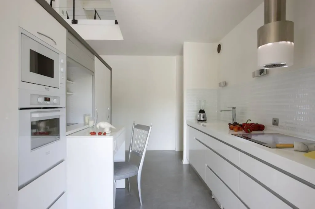 Réalisation d'un appartement loft contemporain au centre-ville d'Aix-en-Provence par l'agence Inspirations d'Intérieurs