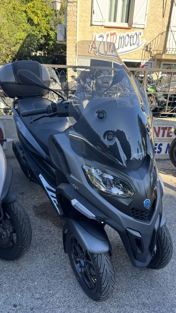 PIAGGIO MP3 530 EXCLUSIVE