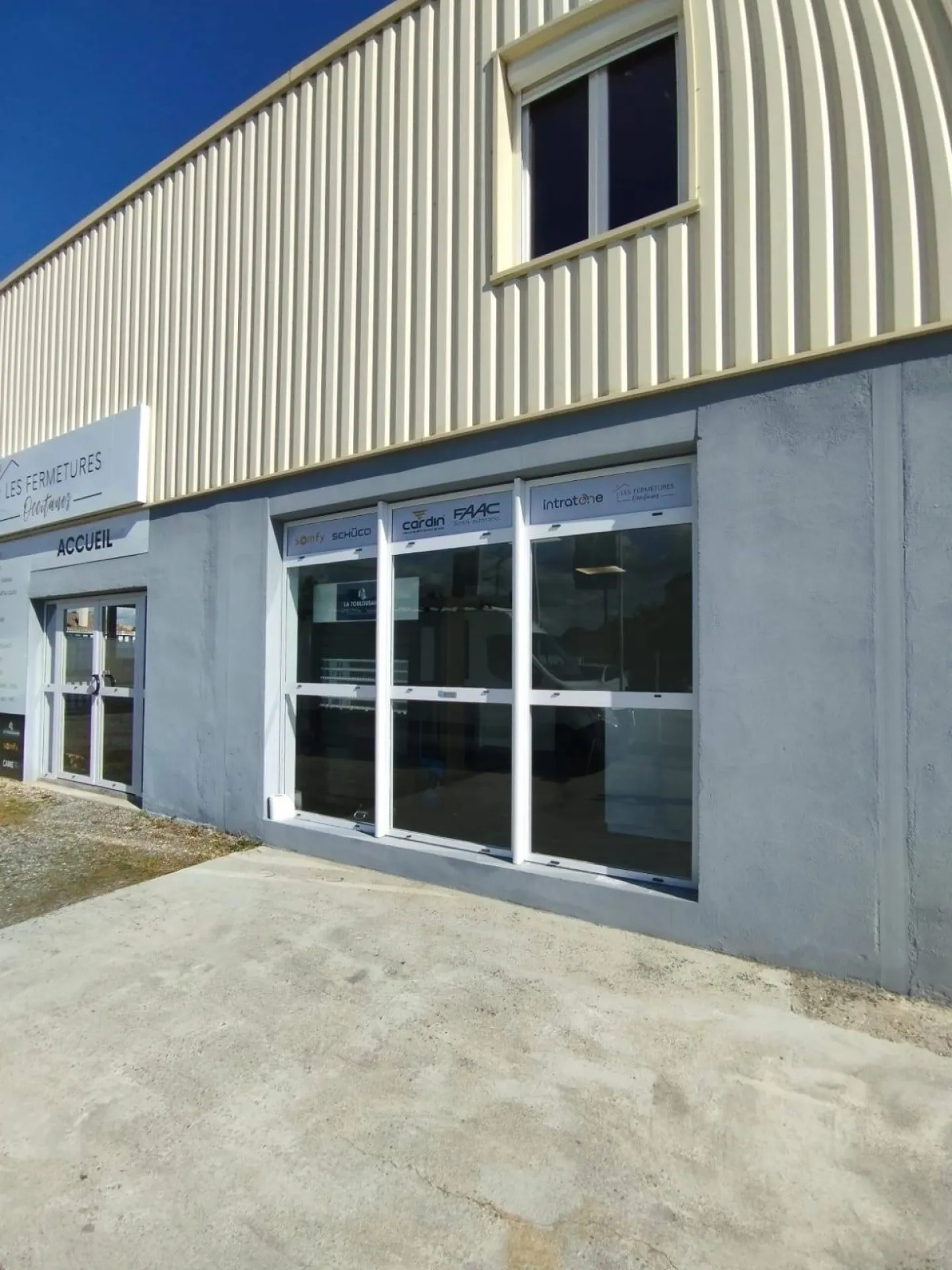 vitrophnanie adhésif microperforé vernet