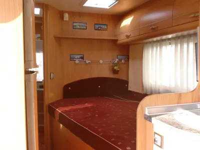 BURSTNER PRIVILEGE T 710