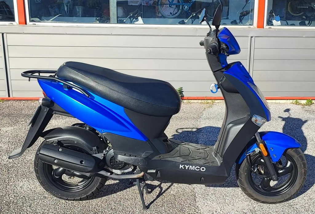 KYMCO AGILITY 50 4T DU 08/2018 AVEC 8900 KM.