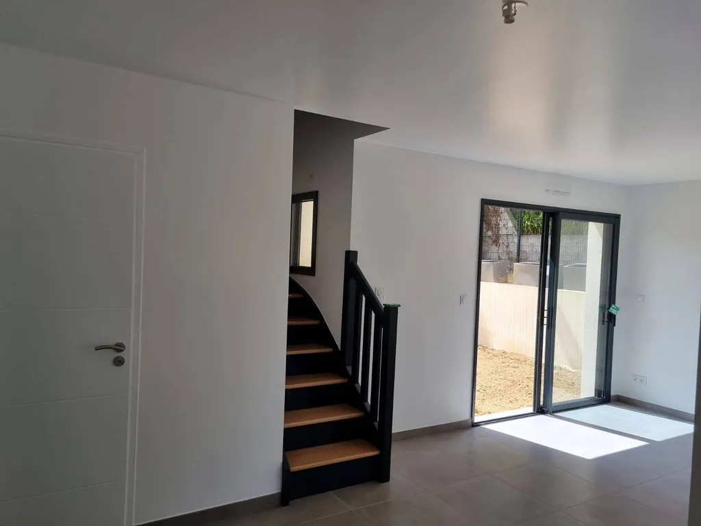 Peintre pour enduit et peinture Airless de maisons neuves  à Saint Germain en Laye près de Versailles