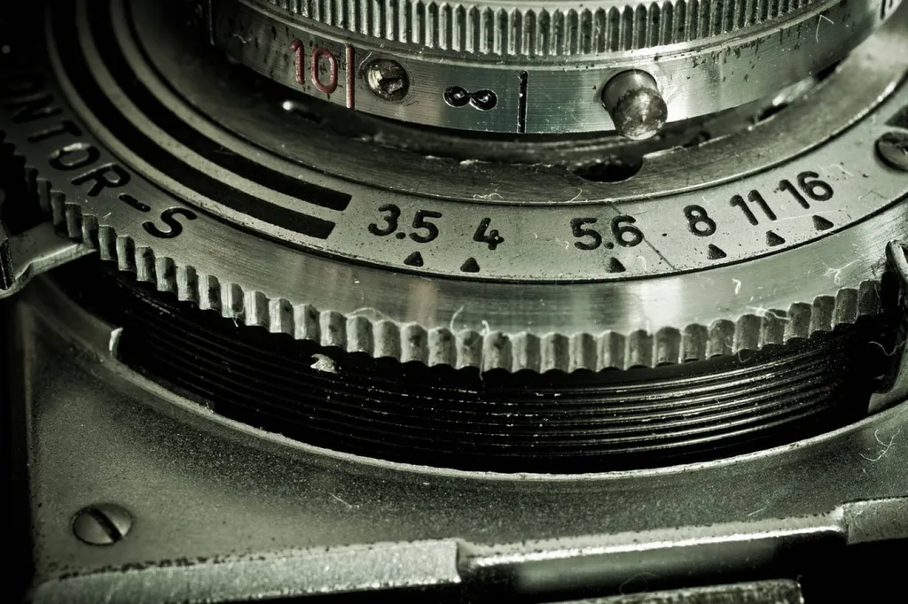 des vidéos et des clips d'entreprise pour filmer la prévention des risques, l'intégration des nouveaux collaborateurs, la formation aux gestes techniques et des modules en elearning