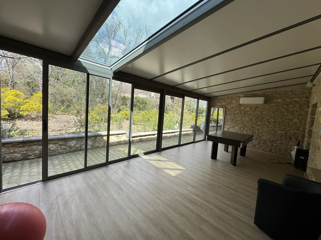 Installation de Véranda sur Saint-Saturnin-lès-Apt dans le Luberon (84)