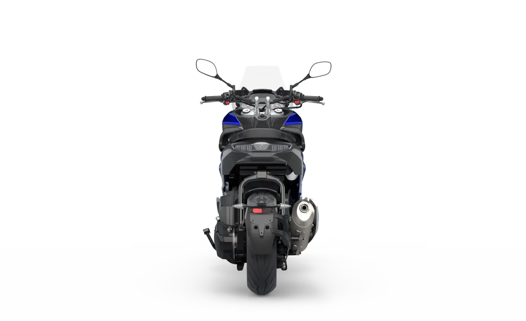 SCOOTER NEUF PEUGEOT XP400 ALLURE A SIX FOURS LES PLAGES