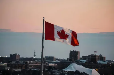 Importer des marchandises du Canada vers la France