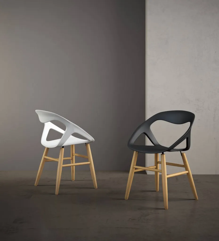 Chaises modernes et stylisés haut de gamme italien à la vente à proximité de la Cadière d'Azur dans le Var