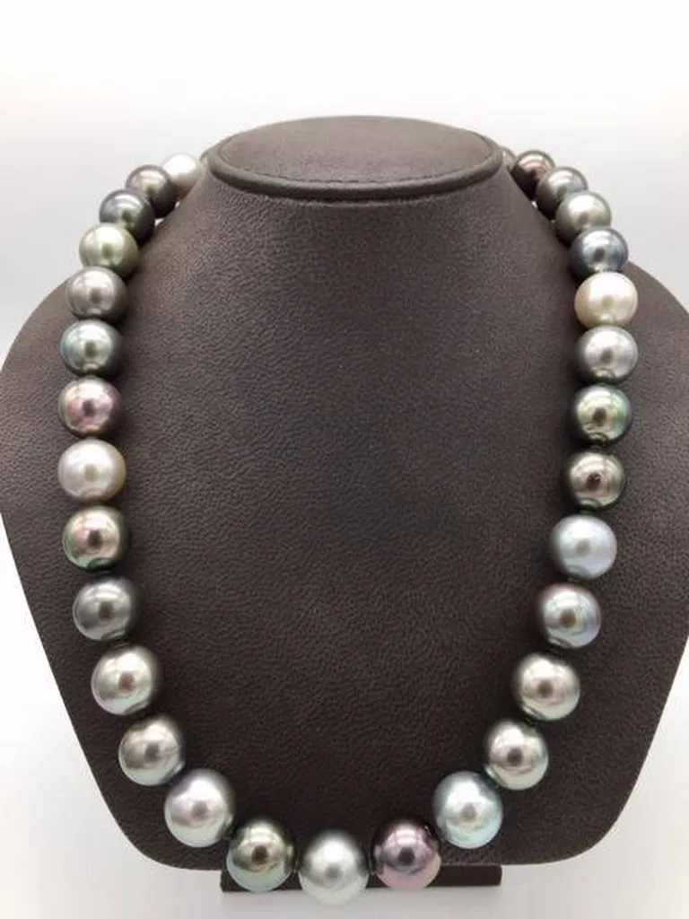 Collier perles de Tahiti GOLAY or blanc 750/1000ème occasion Or Ligne La Teste Bassin d'Arcachon