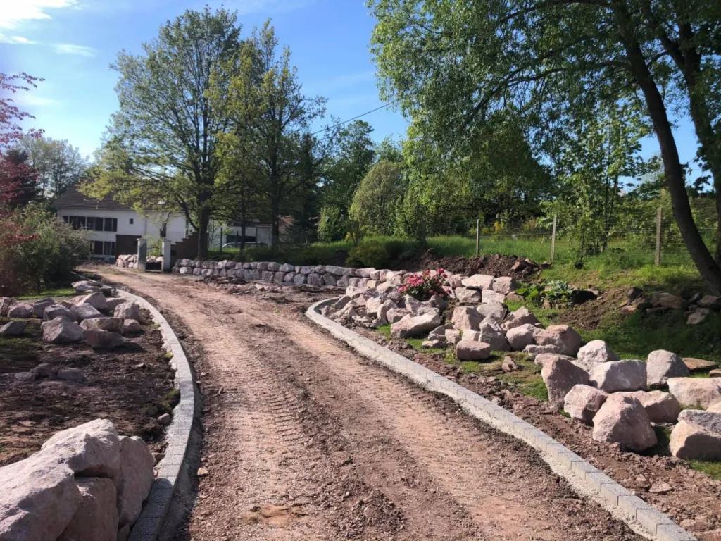 Terrassement pour une maison individuelle à Saales, près de Schirmeck. 