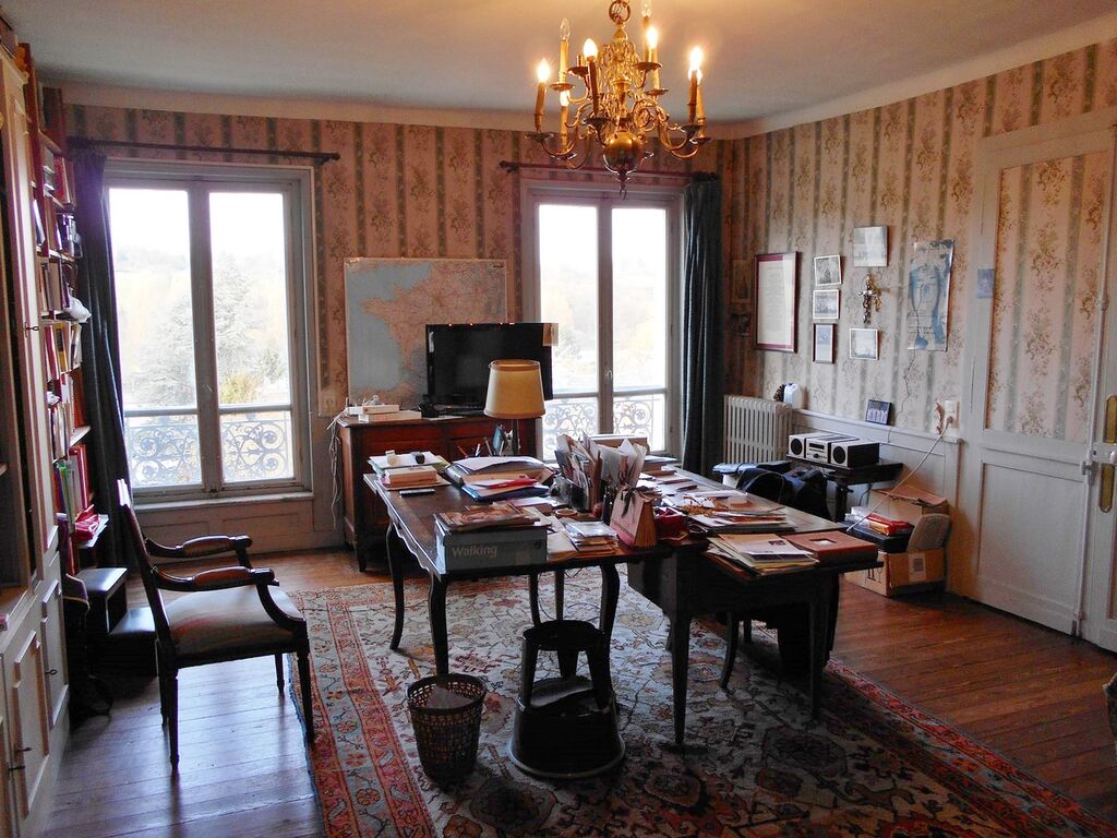 RECHERCHE MAISON DE CARACTERE, A 20MINUTES DE DEAUVILLE, NORMANDIE