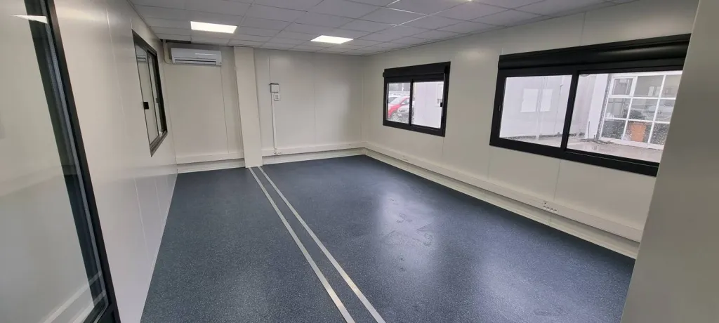 Nouveau locaux de Renault à Avignon en structures modulaires