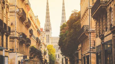 Résidence secondaire à Bordeaux : usage mixte, location, fiscalité et périodes d'occupation à optimiser pour votre pied-à-terre bordelais