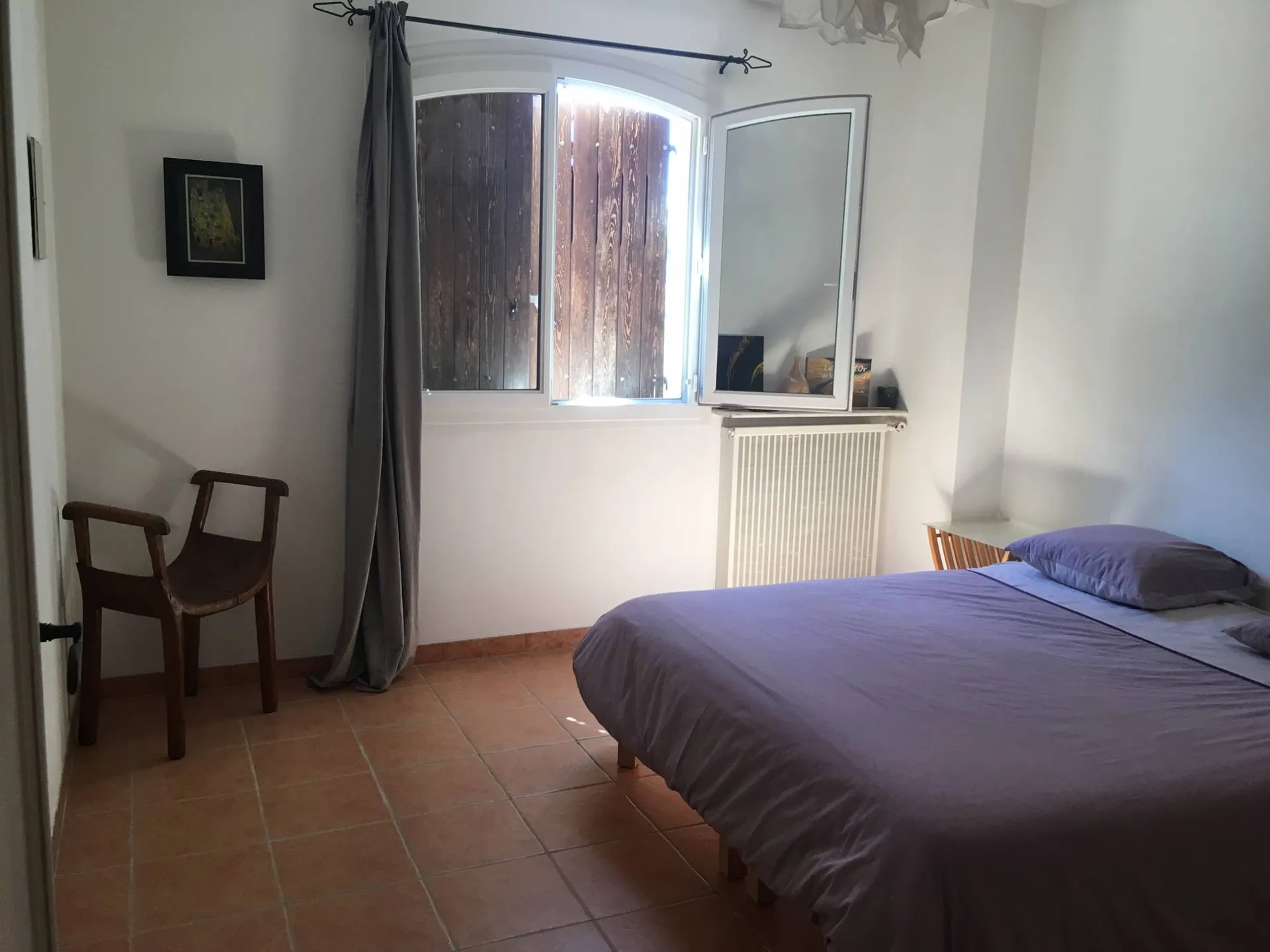 Vente villa 6 Cassis à un kilomètre du centre sur terrain arboré avec garage