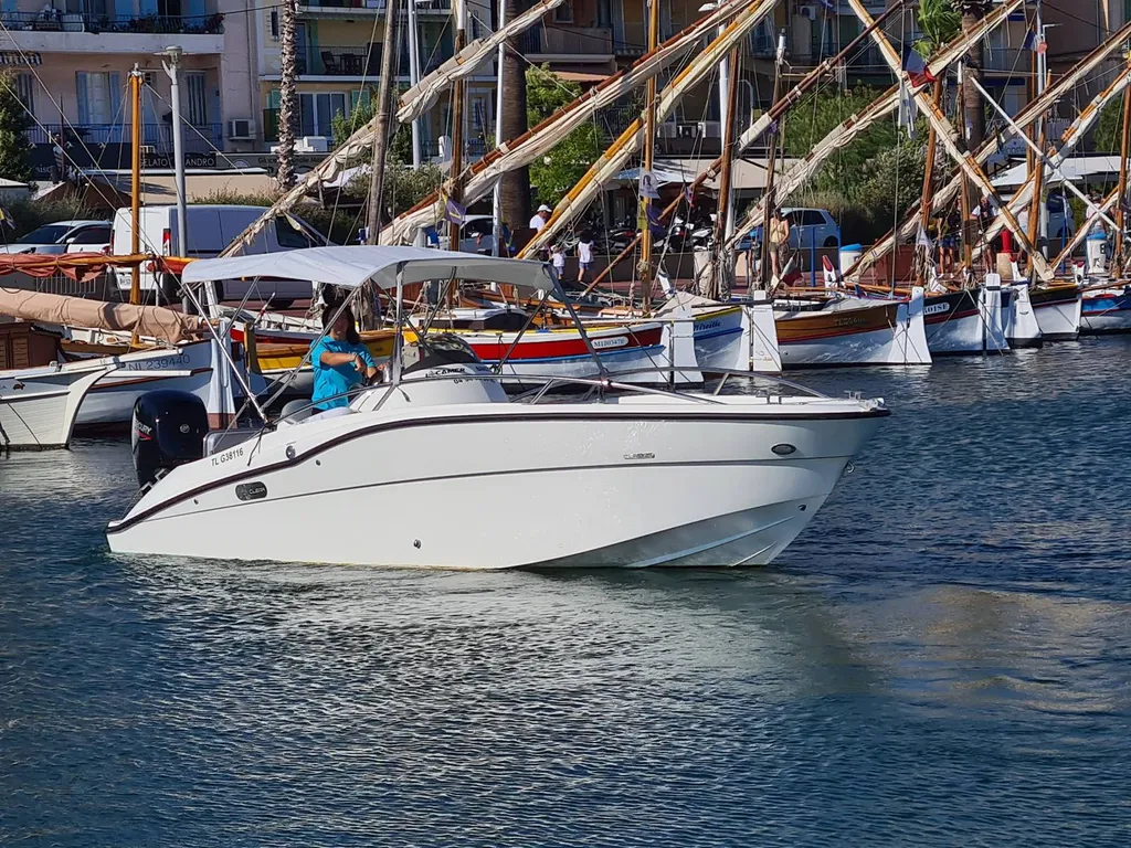 Aries Open bateau d'occasion à vendre à Saint-Cyr-sur-Mer