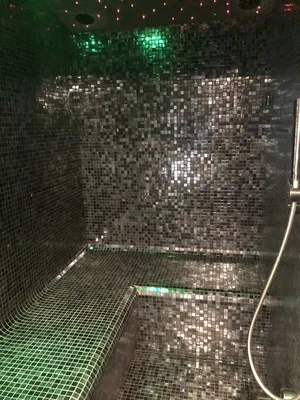 hammam tout en mosaique sur mesure