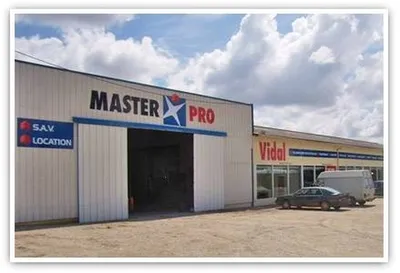 Magasin de vente d'outillage Ambares et Lagrave Master Pro Vidal