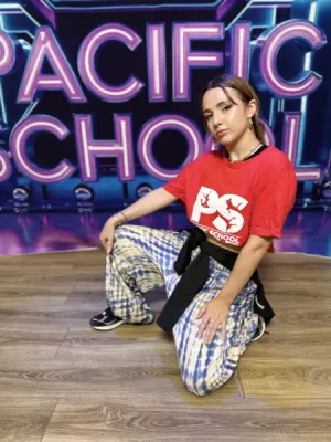 APPRENDRE A DANSER LE HIP HOP COMMERCIAL POUR LES ENFANTS DE 6 A 12ANS A LA JOLIETTE 13002 MARSEILLE