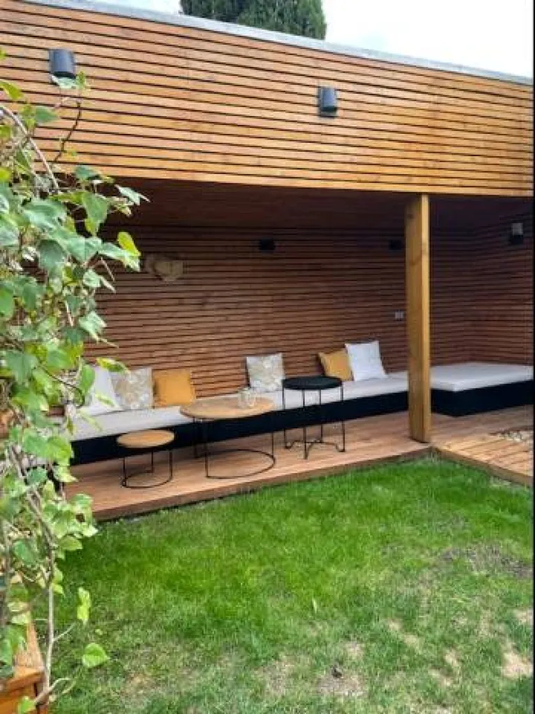 Sellerie générale Création coussins assises salon de jardin sur Bordeaux