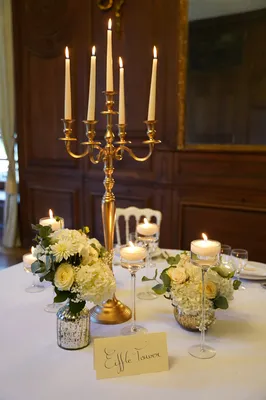Une élégante et magique cérémonie laïque de mariage organisée dans le parc d'un Château près de Paris