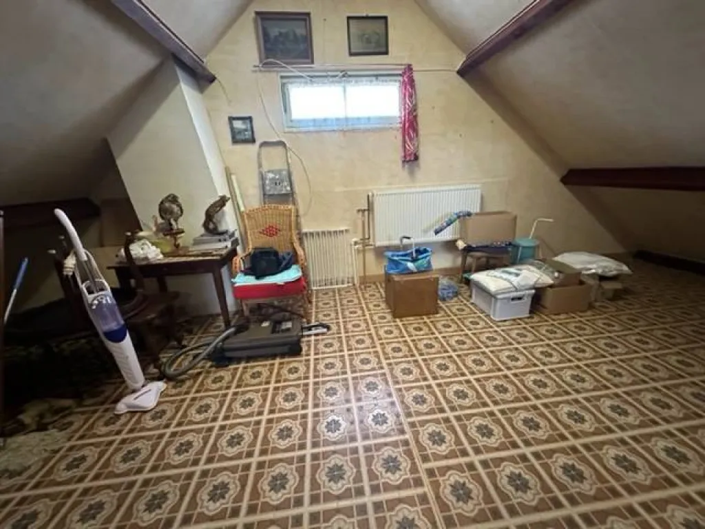 A vendre pavillon vivable de plain-pied de 100 m² sur un terrain de 686 m² sur la commune de SAINT PIERRE LES ELBEUF