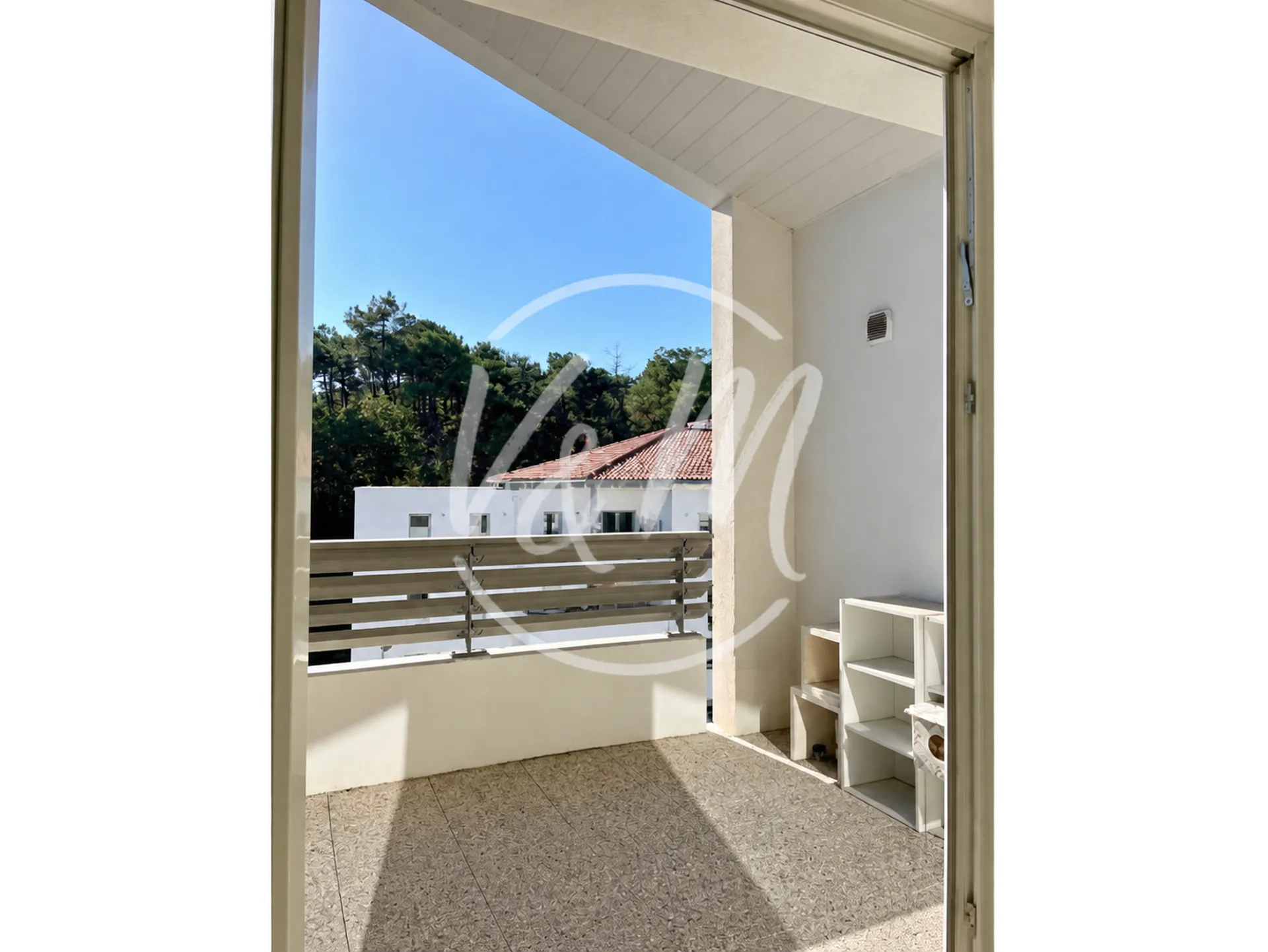 RARE! Appartement T2 récent avec terrasse plein sud et parking couvert à vendre proche de Biarritz ANGLET résidence de standing