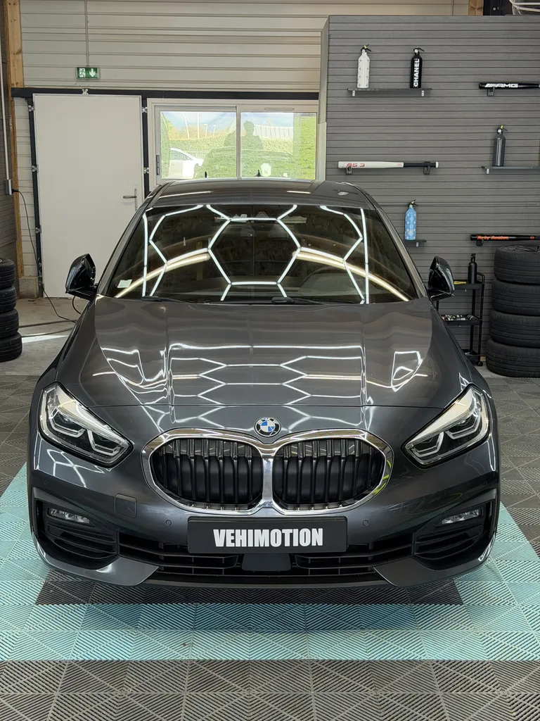 BMW 118D F40 150 CHV BUSINESS EDITION