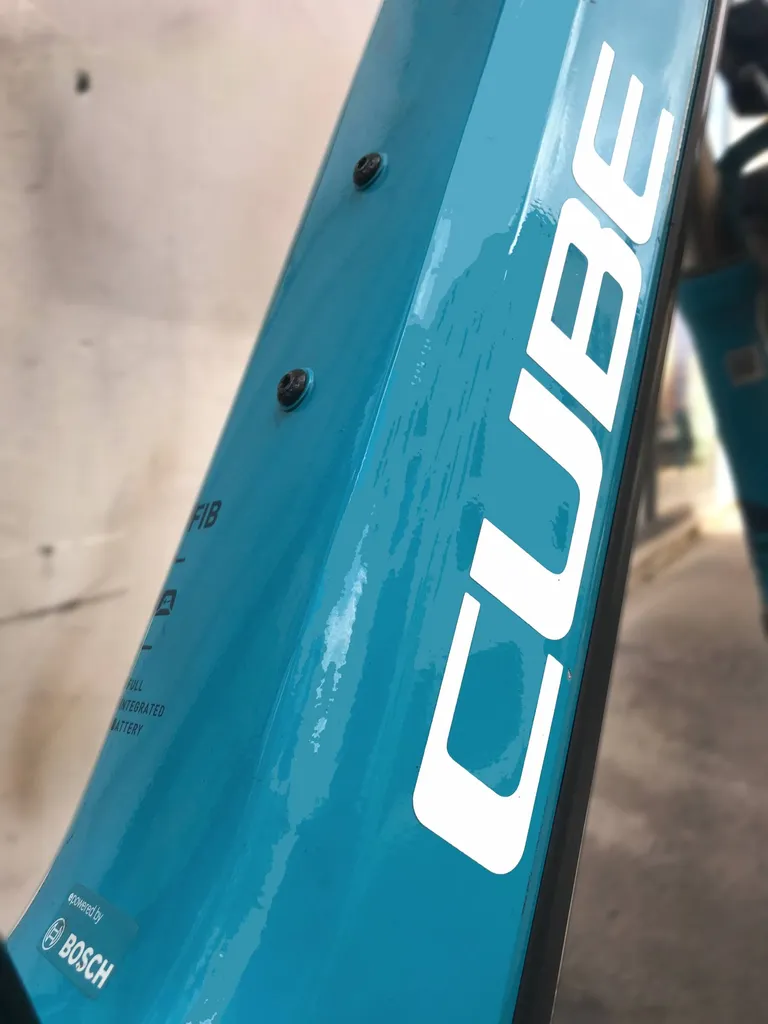 Location d'un vélo électrique avec une grosse batterie pour faire plus de 100km à vélo électrique à Lyon