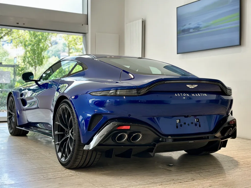 Aston Martin Vantage – Detailing, polissage, traitement céramique et PPF à Lyon Ouest proche de Marcy l’étoile 