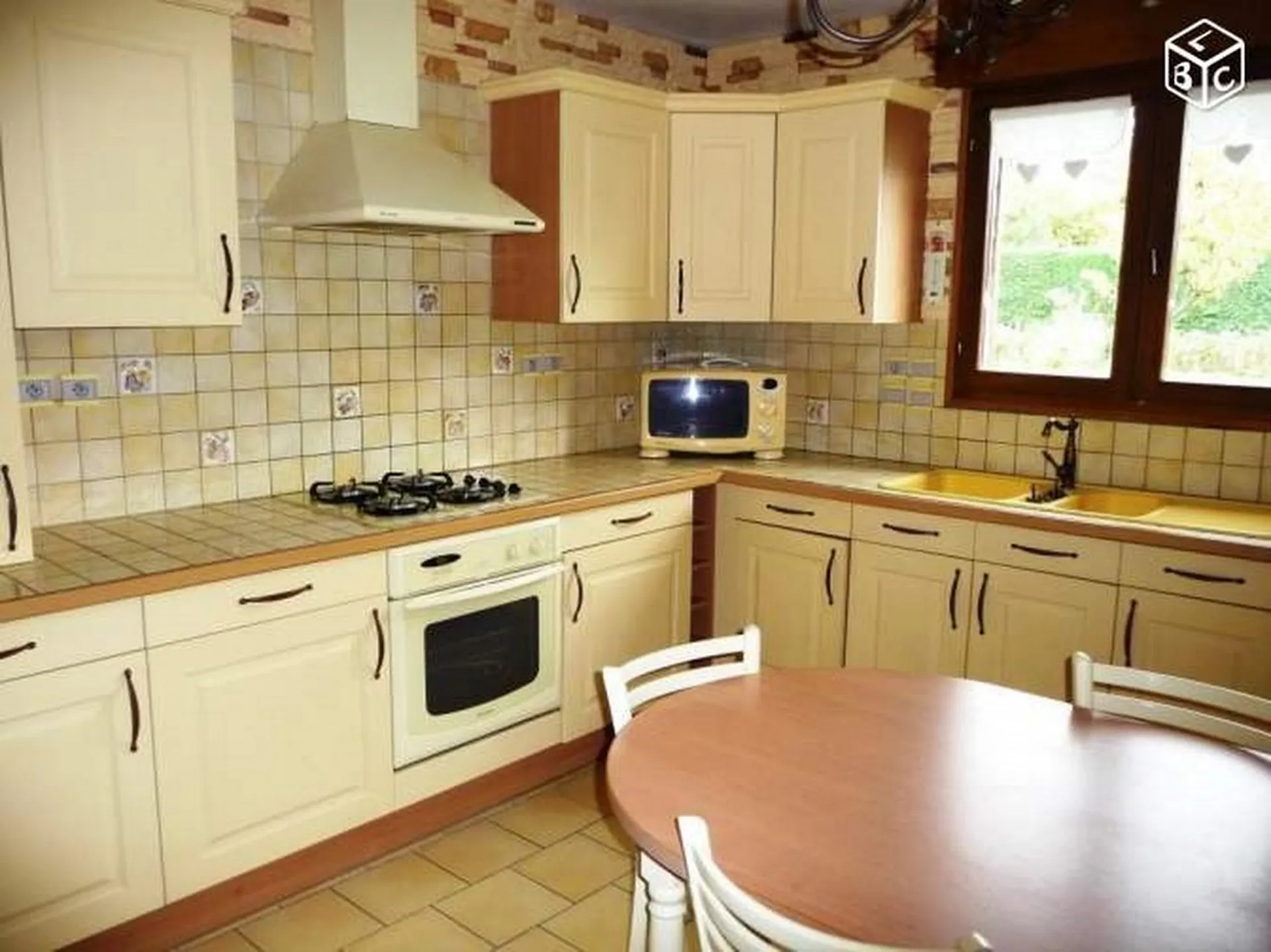 Vends, Maison construction traditionnelle, beaux volumes, Eure 27