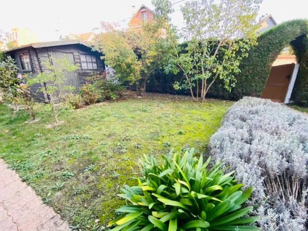 A acheter charmante maison rénové de 103m² sur 340m² de terrain sur la commune de Saint Aubin Les Elbeuf 76410