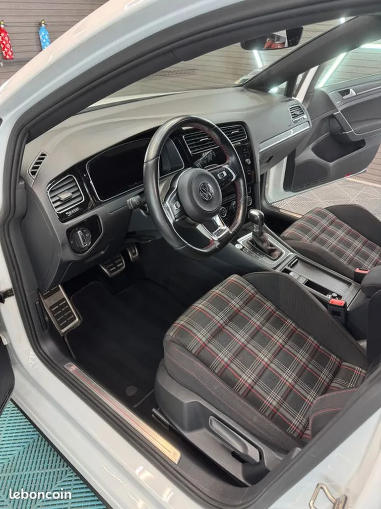 Acheter une Golf 7 GTI Performance de 2019 Essence VOLKSWAGEN avec boîte automatique à Présilly en Haute Savoie